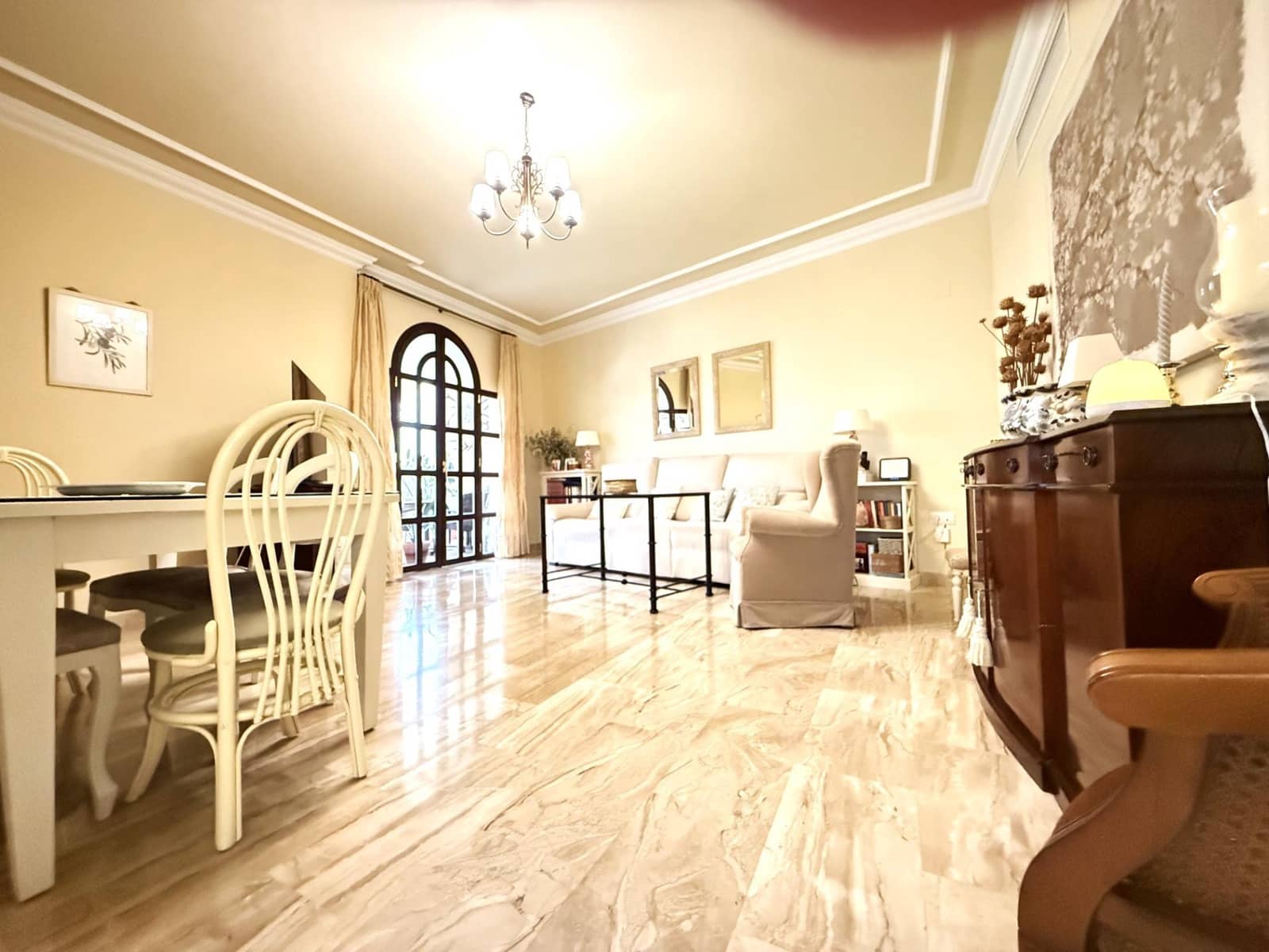 6 makuuhuone Omakotitalo myytävänä paikassa Posadas mukana 
autotalli - 348 000 € (Ref: 9360001)