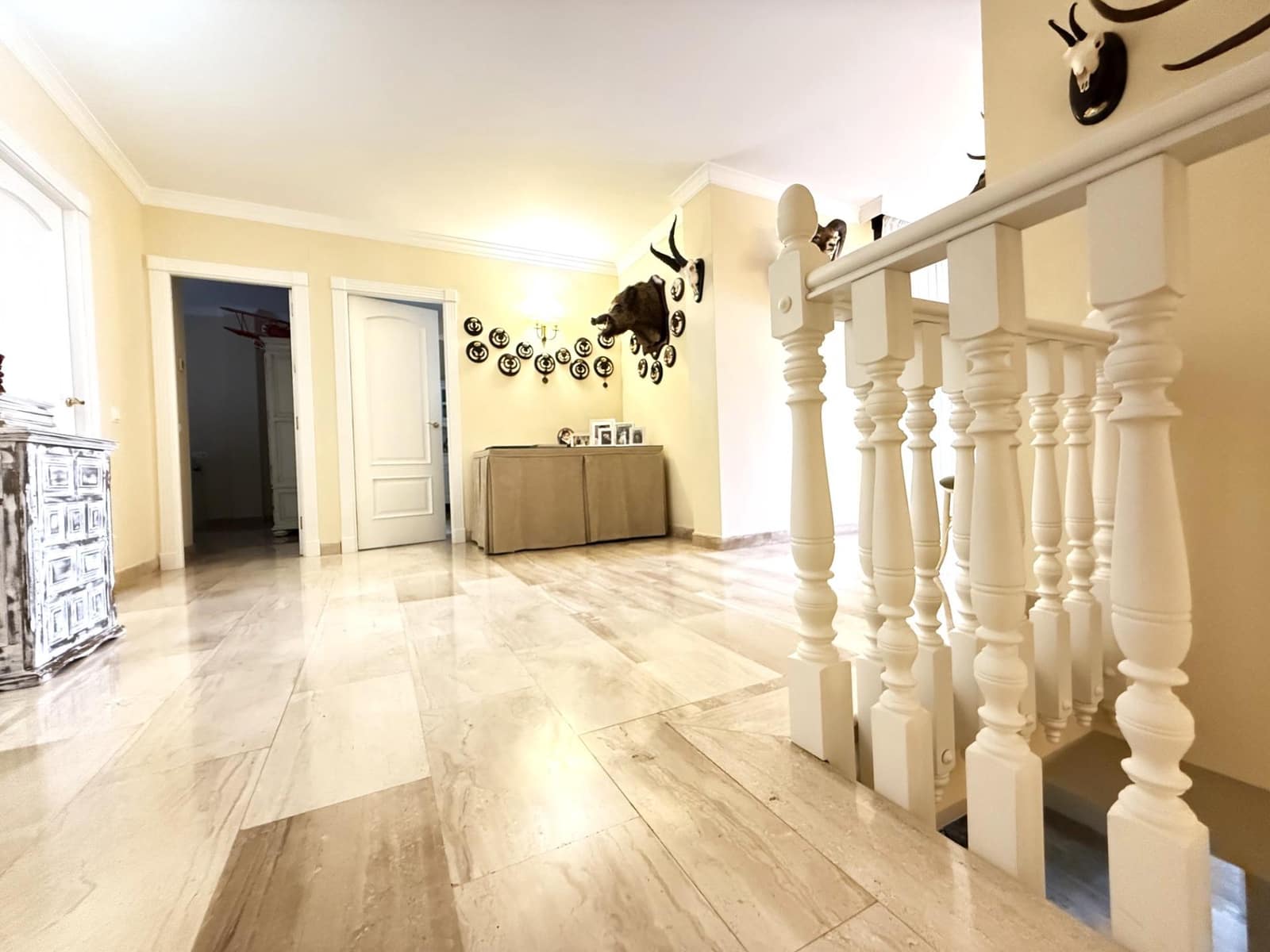 6 makuuhuone Omakotitalo myytävänä paikassa Posadas mukana 
autotalli - 348 000 € (Ref: 9360001)