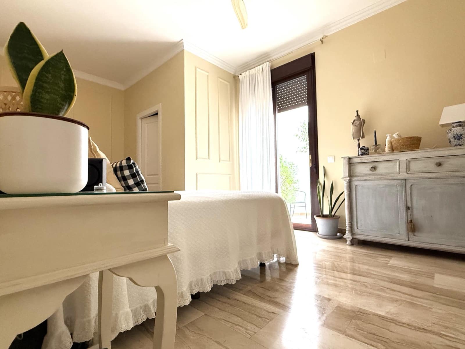 6 makuuhuone Omakotitalo myytävänä paikassa Posadas mukana 
autotalli - 348 000 € (Ref: 9360001)