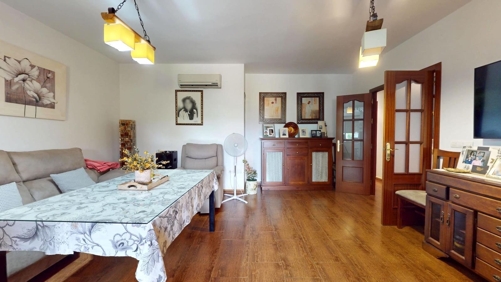 4 camera da letto Casa in vendita in Cordova citta con garage - 215.000 € (Rif: 9360003)