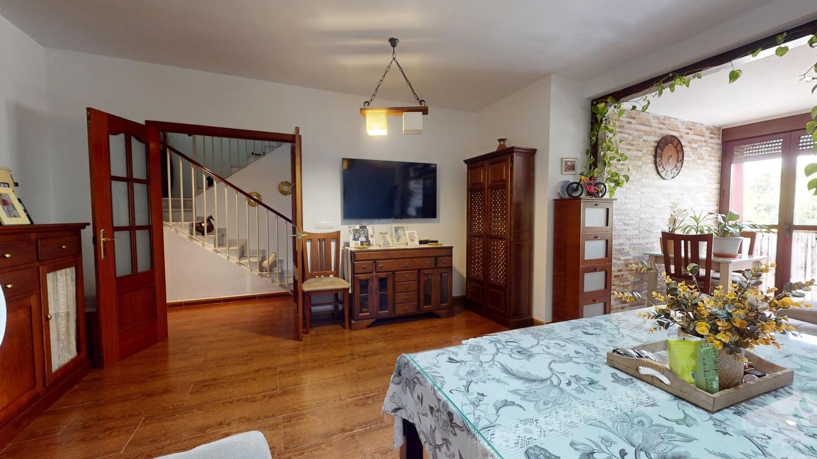 4 camera da letto Casa in vendita in Cordova citta con garage - 215.000 € (Rif: 9360003)