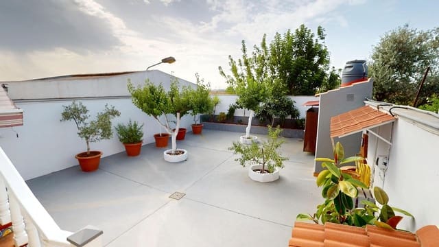 4 camera da letto Casa in vendita in Villarrubia, Cordova città con garage - 215.000 € (Rif: 9360003)