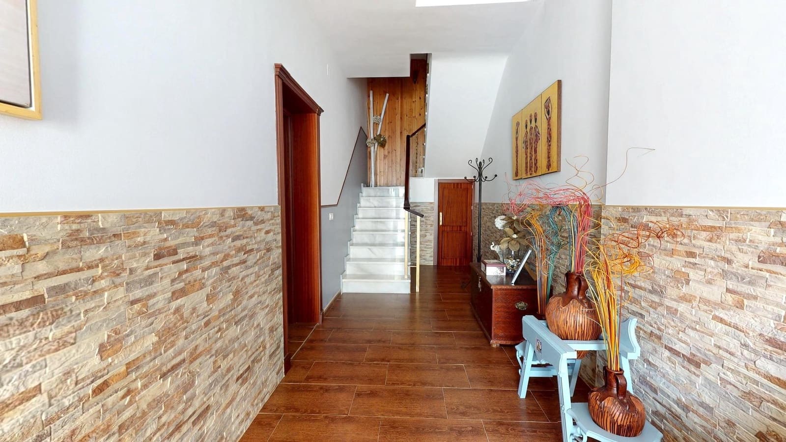 4 camera da letto Casa in vendita in Cordova citta con garage - 215.000 € (Rif: 9360003)