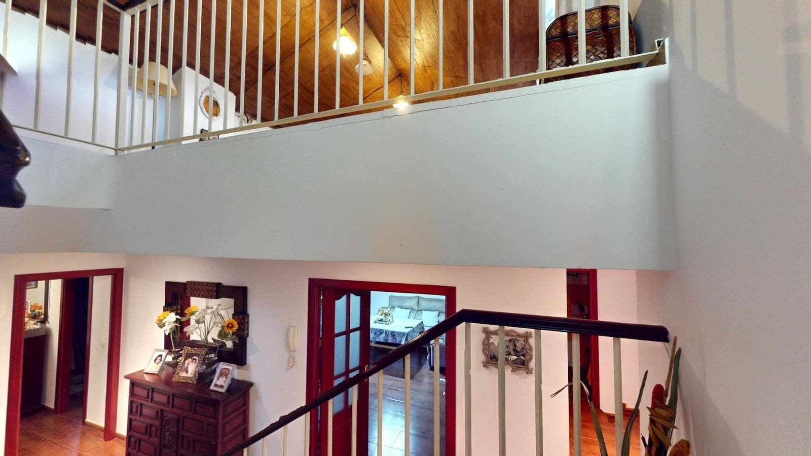 4 camera da letto Casa in vendita in Cordova citta con garage - 215.000 € (Rif: 9360003)