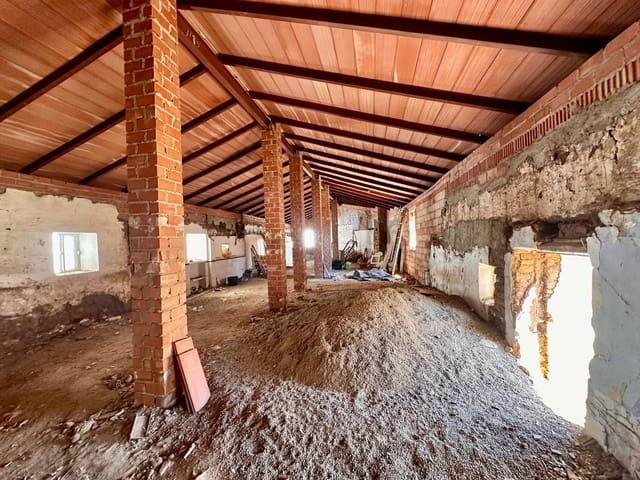 Dom na sprzedaż w Fuente Obejuna - 55 000 € (Ref: 9360008)