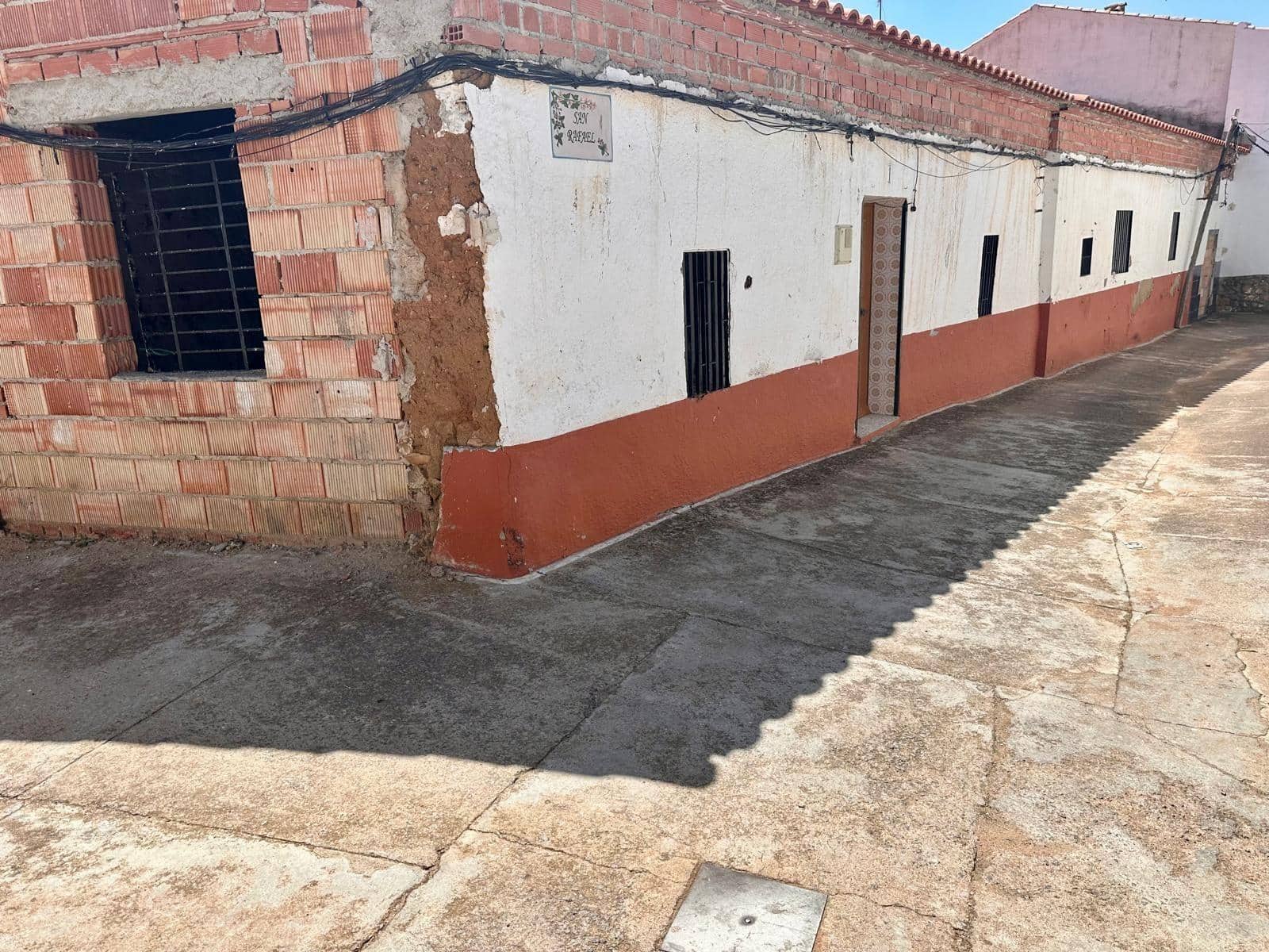 Dom na sprzedaż w Fuente Obejuna - 55 000 € (Ref: 9360008)