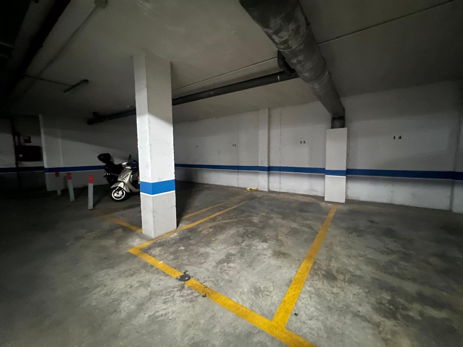 Garagem para venda em Cordova cidade - 15 000 € (Ref: 9360015)