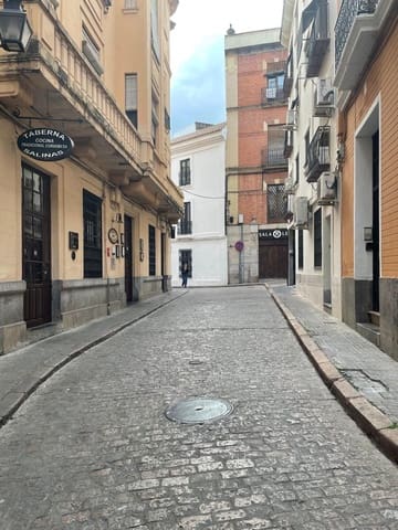 Commerciale in vendita in Centro, Cordova città - 95.000 € (Rif: 9360016)