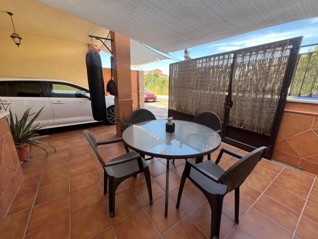 4 soverom Villa til salgs i La Victoria - € 134 900 (Ref: 9360018)