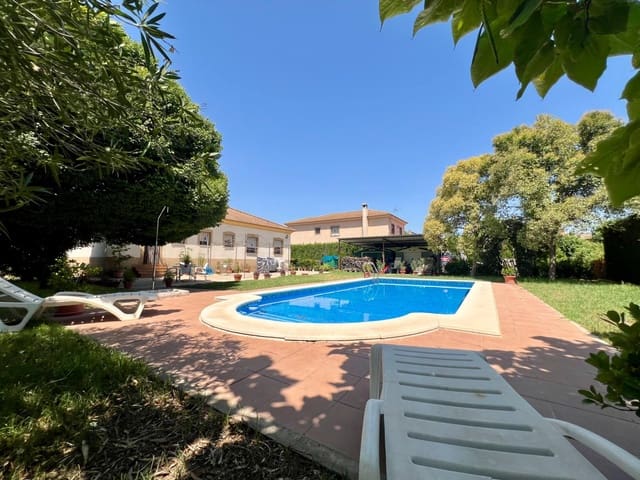 4 bedroom Finca/Country House for sale in Córdoba city with pool - € 229,000 (Ref: 9360019)