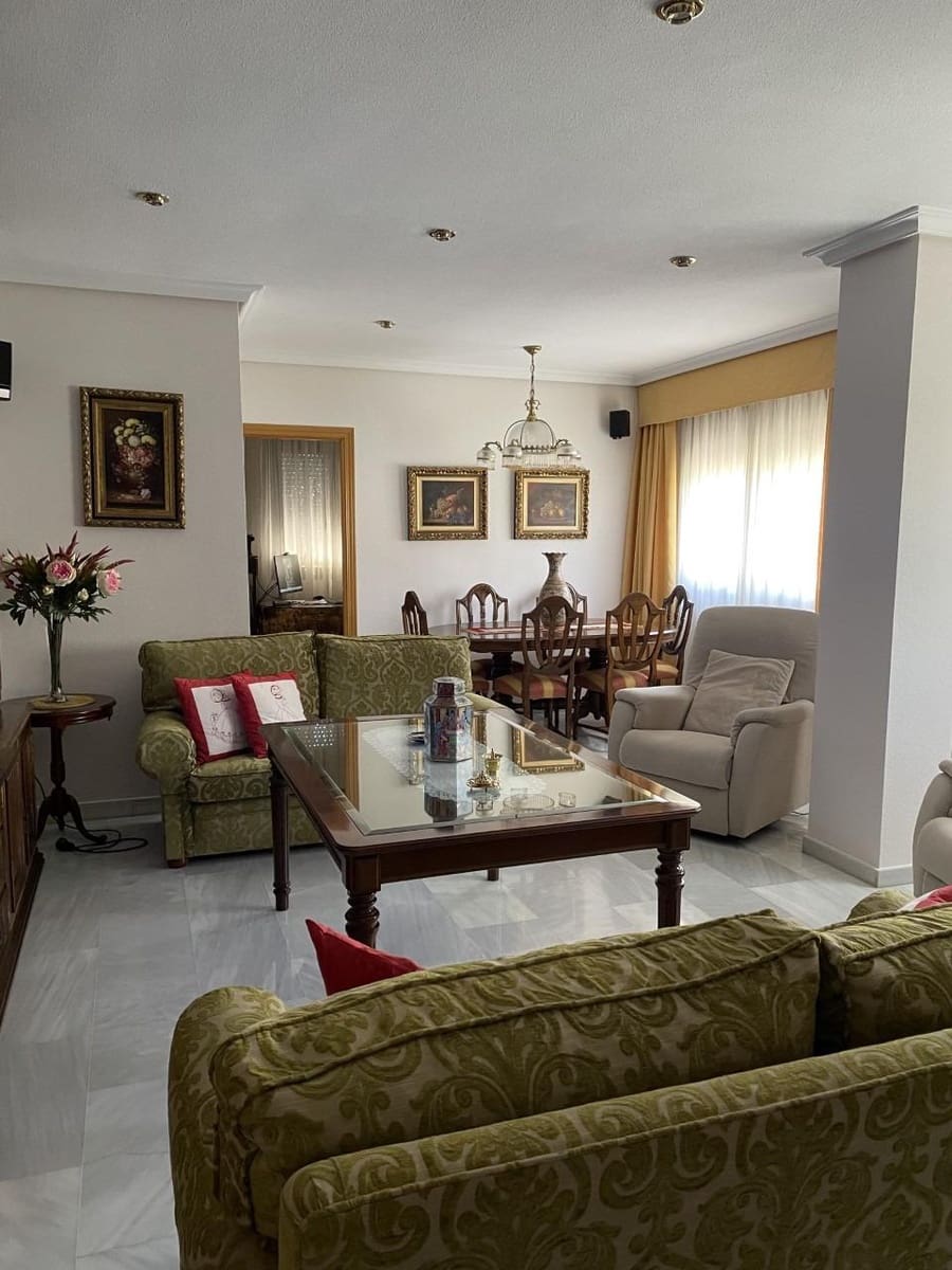 Piso de 5 habitaciones en Córdoba ciudad en venta con garaje - 410.000 € (Ref: 9360020)