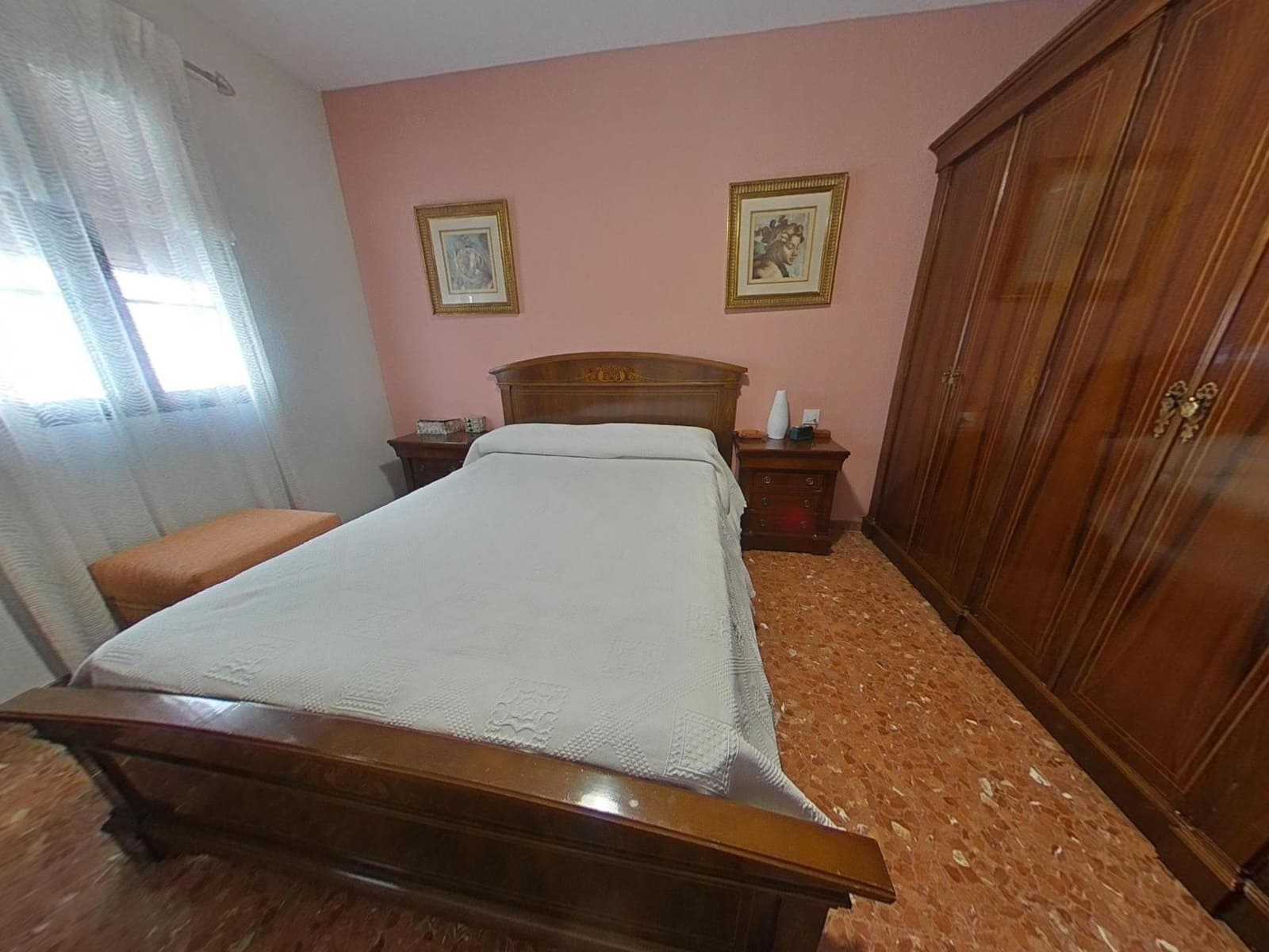 4 slaapkamer Rijtjeshuis te koop in Cordoba stad met garage - € 248.000 (Ref: 9360022)