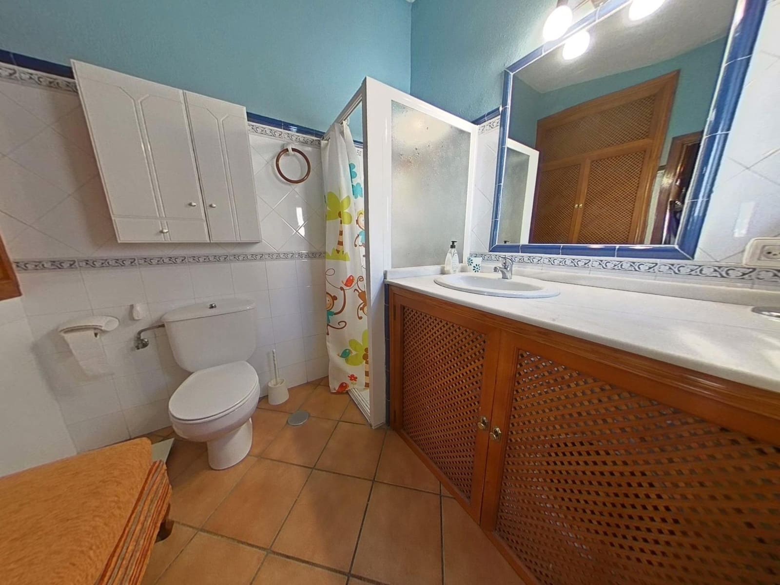 4 slaapkamer Rijtjeshuis te koop in Cordoba stad met garage - € 248.000 (Ref: 9360022)