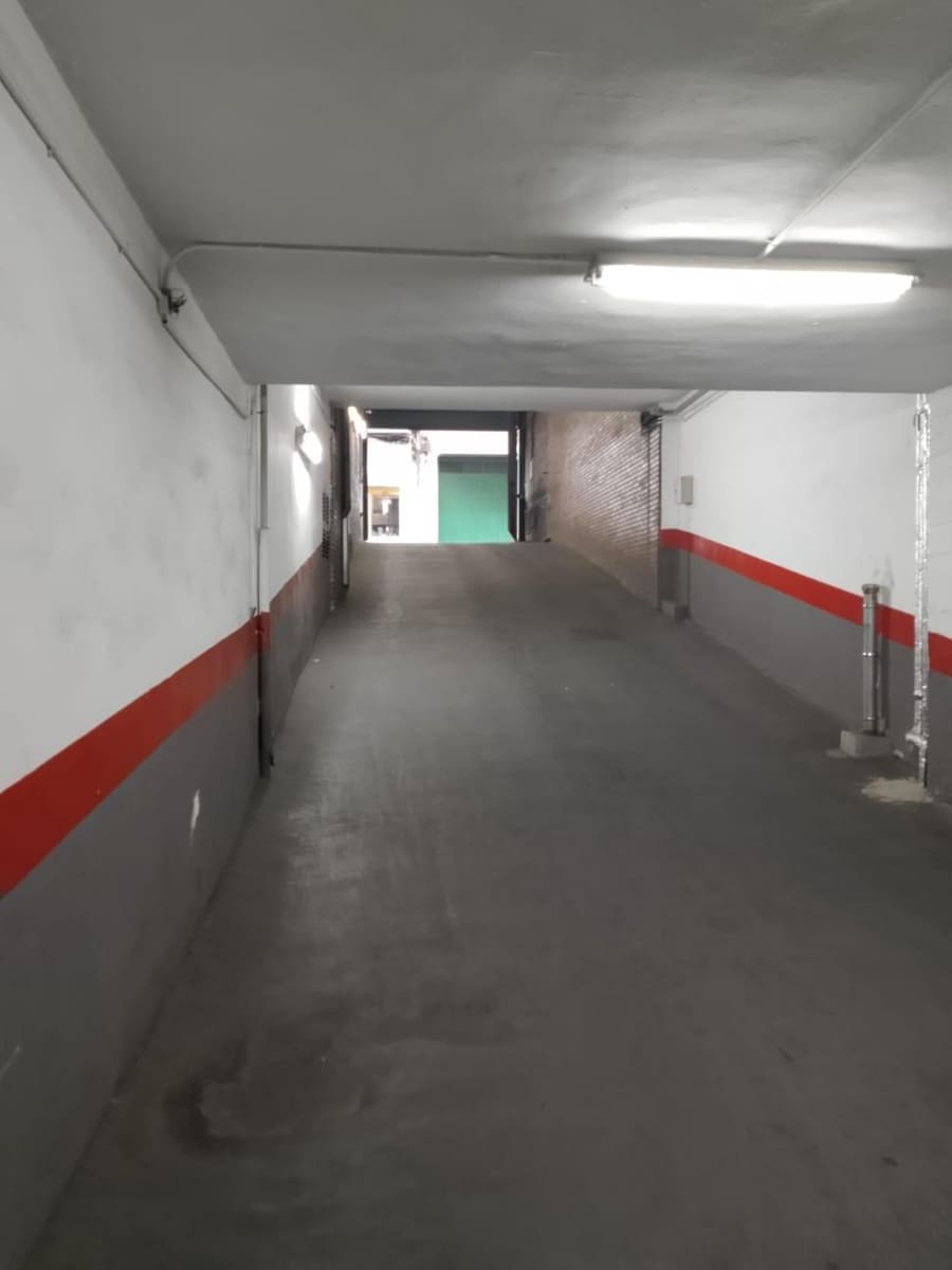 Garaje en Córdoba ciudad en venta - 42.500 € (Ref: 9360024)