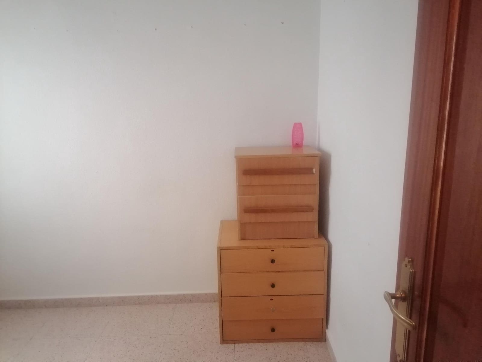 3 makuuhuone Asunto myytävänä paikassa Cordoba kaupunki - 149 900 € (Ref: 9360025)