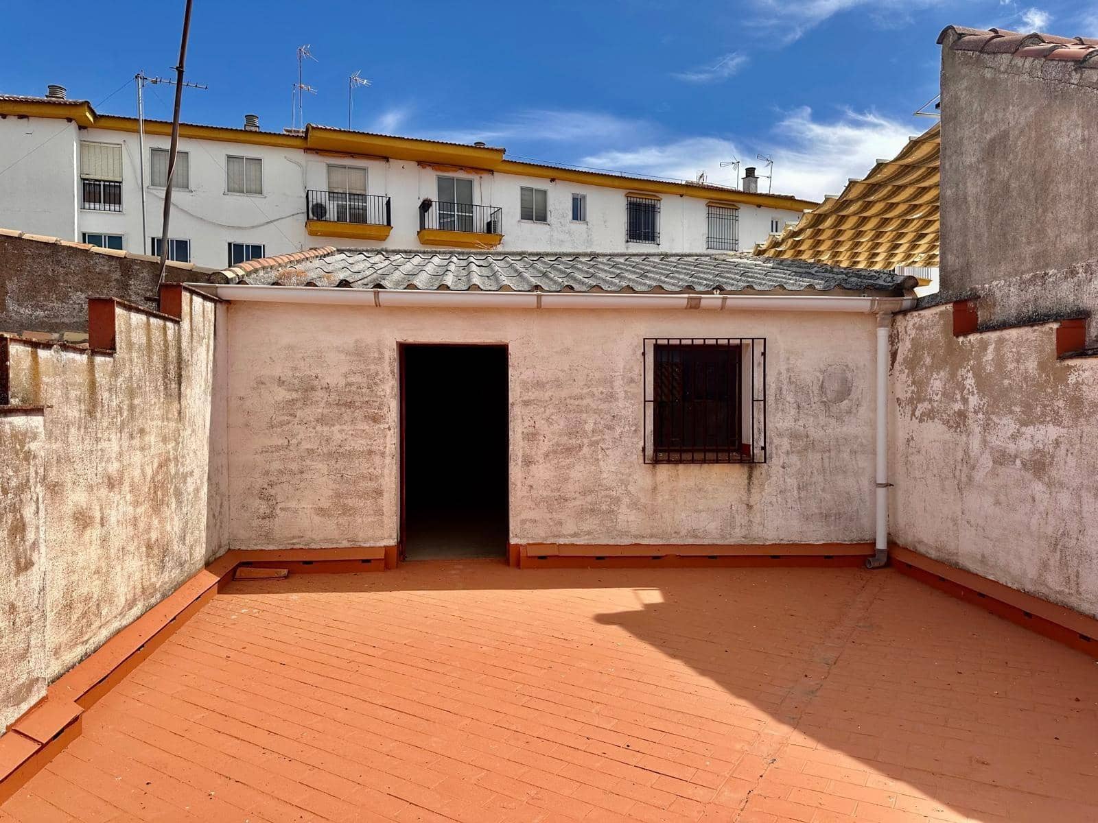 Ático en Fuente Obejuna en venta - 35.000 € (Ref: 9360026)