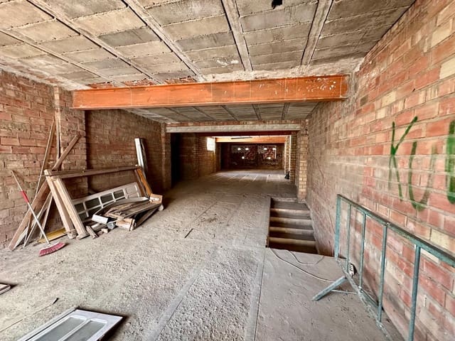 Ático en Fuente Obejuna en venta - 35.000 € (Ref: 9360026)