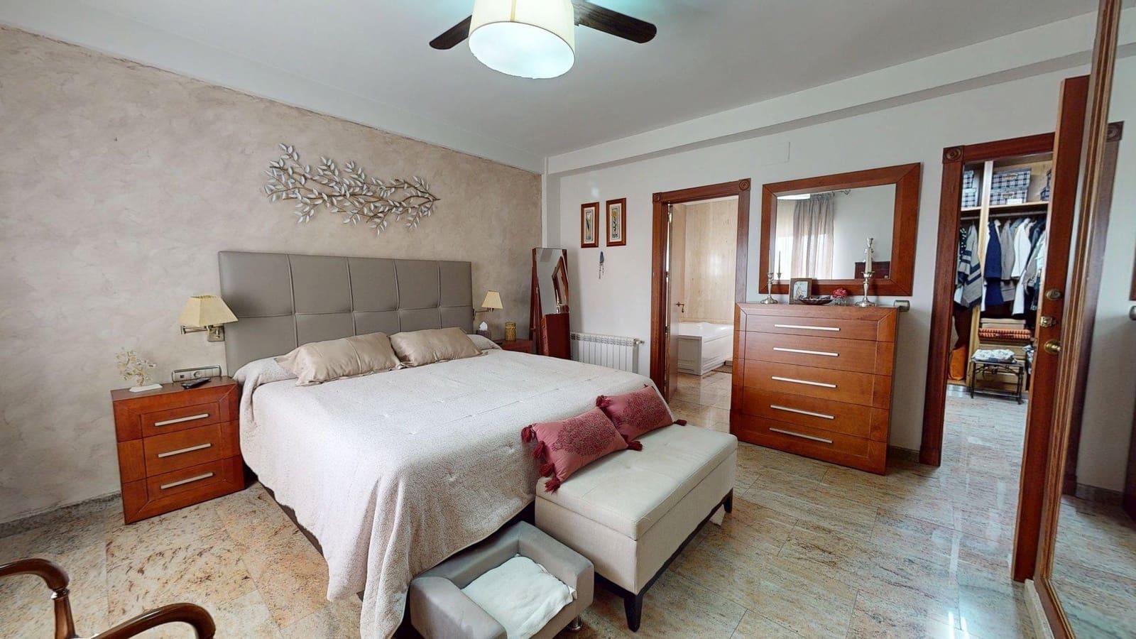 6 sovrum Villa till salu i Cordoba stad med pool garage - 900 000 € (Ref: 9360030)