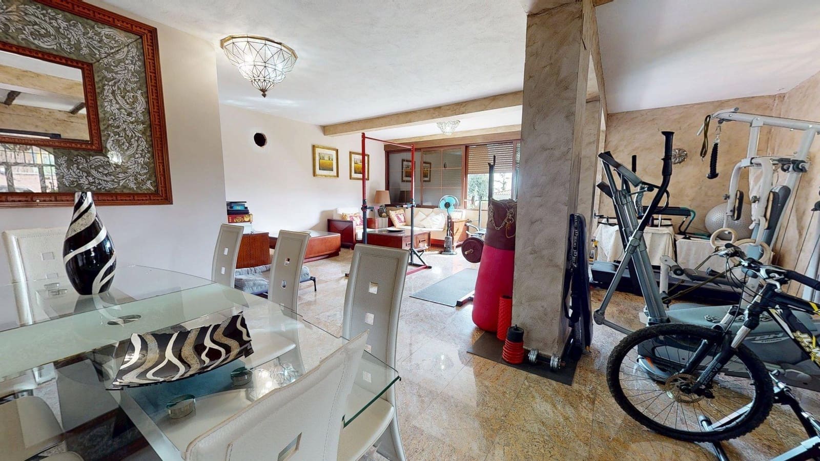 6 sovrum Villa till salu i Cordoba stad med pool garage - 900 000 € (Ref: 9360030)