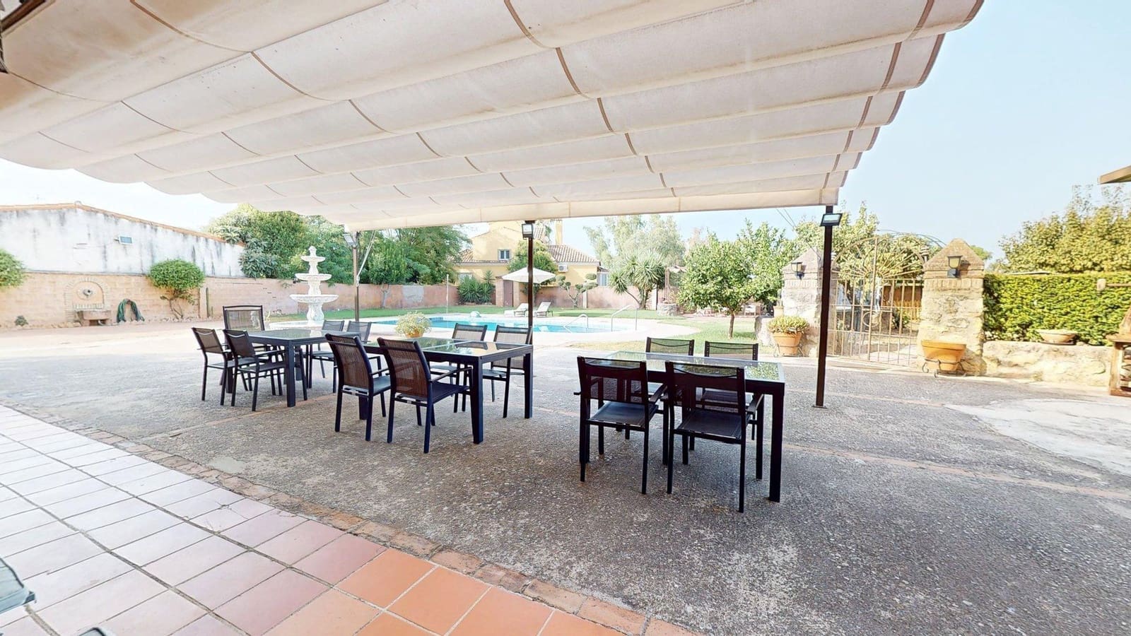 6 sovrum Villa till salu i Cordoba stad med pool garage - 900 000 € (Ref: 9360030)