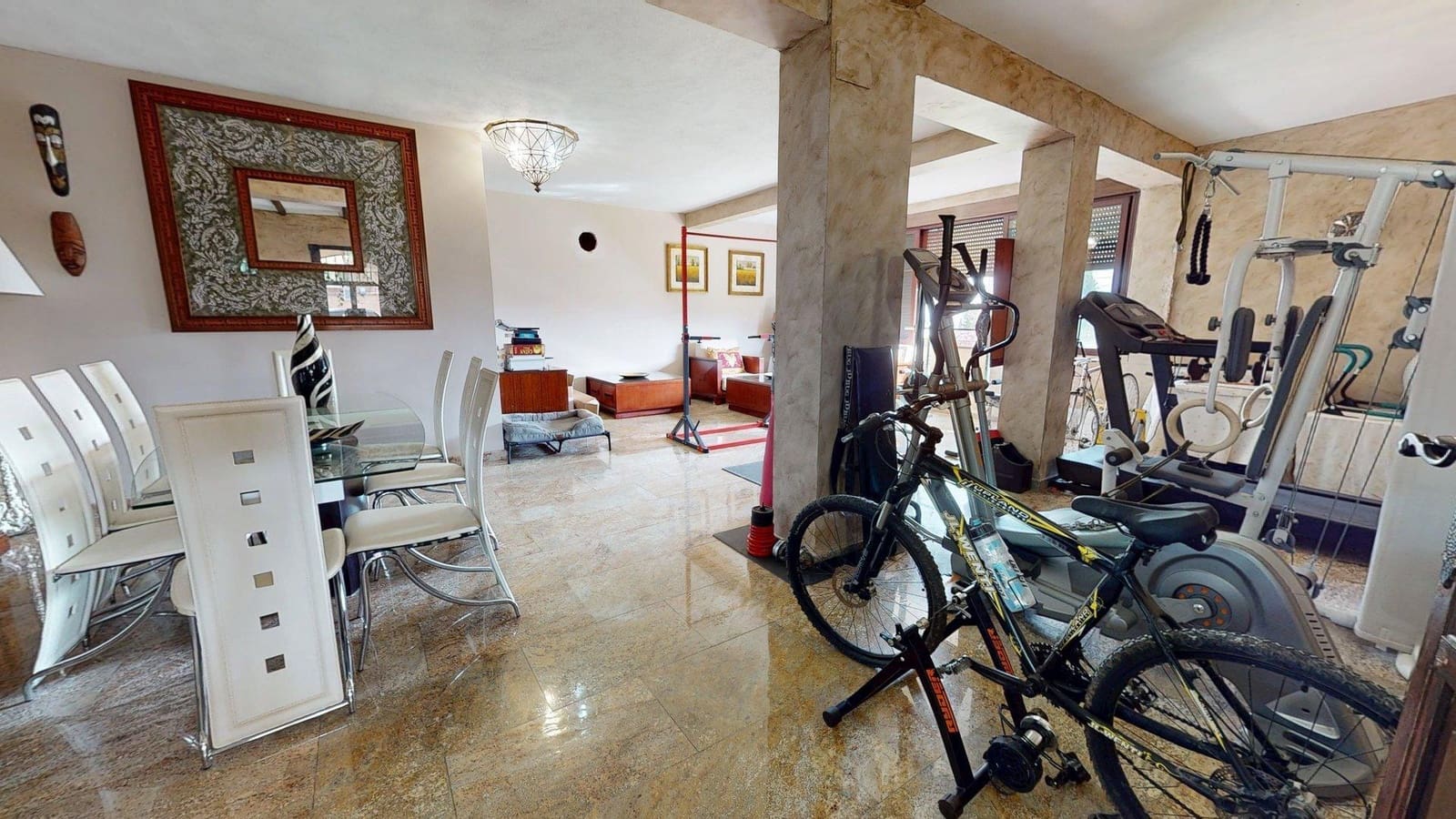 6 sovrum Villa till salu i Cordoba stad med pool garage - 900 000 € (Ref: 9360030)