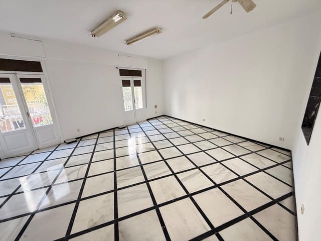 4 slaapkamer Kantoor te huur in Centro, Córdoba stad - € 1.775 (Ref: 9360032)