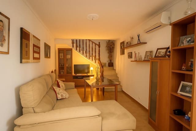 4 bedroom Townhouse for sale in Fuente Obejuna - € 130,000 (Ref: 9360033)