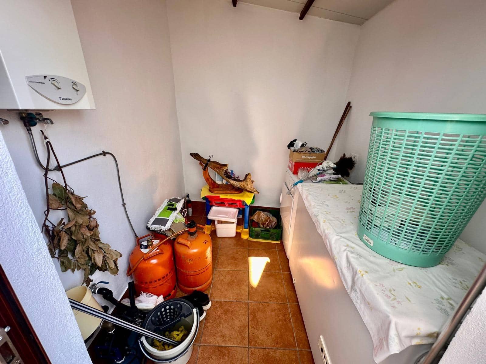 4 bedroom Townhouse for sale in Fuente Obejuna - € 130,000 (Ref: 9360033)