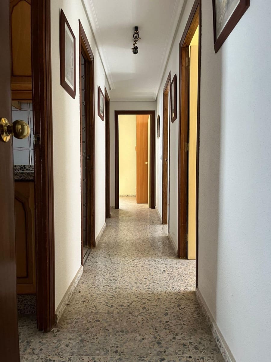 4 makuuhuone Asunto myytävänä paikassa Cordoba kaupunki - 122 500 € (Ref: 9360036)