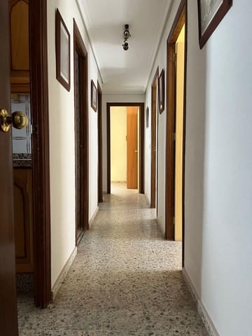 4 soveværelse Lejlighed til salg i Cañero, Córdoba by - € 122.500 (Ref: 9360036)