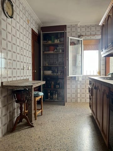 4 soveværelse Lejlighed til salg i Cañero, Córdoba by - € 122.500 (Ref: 9360036)