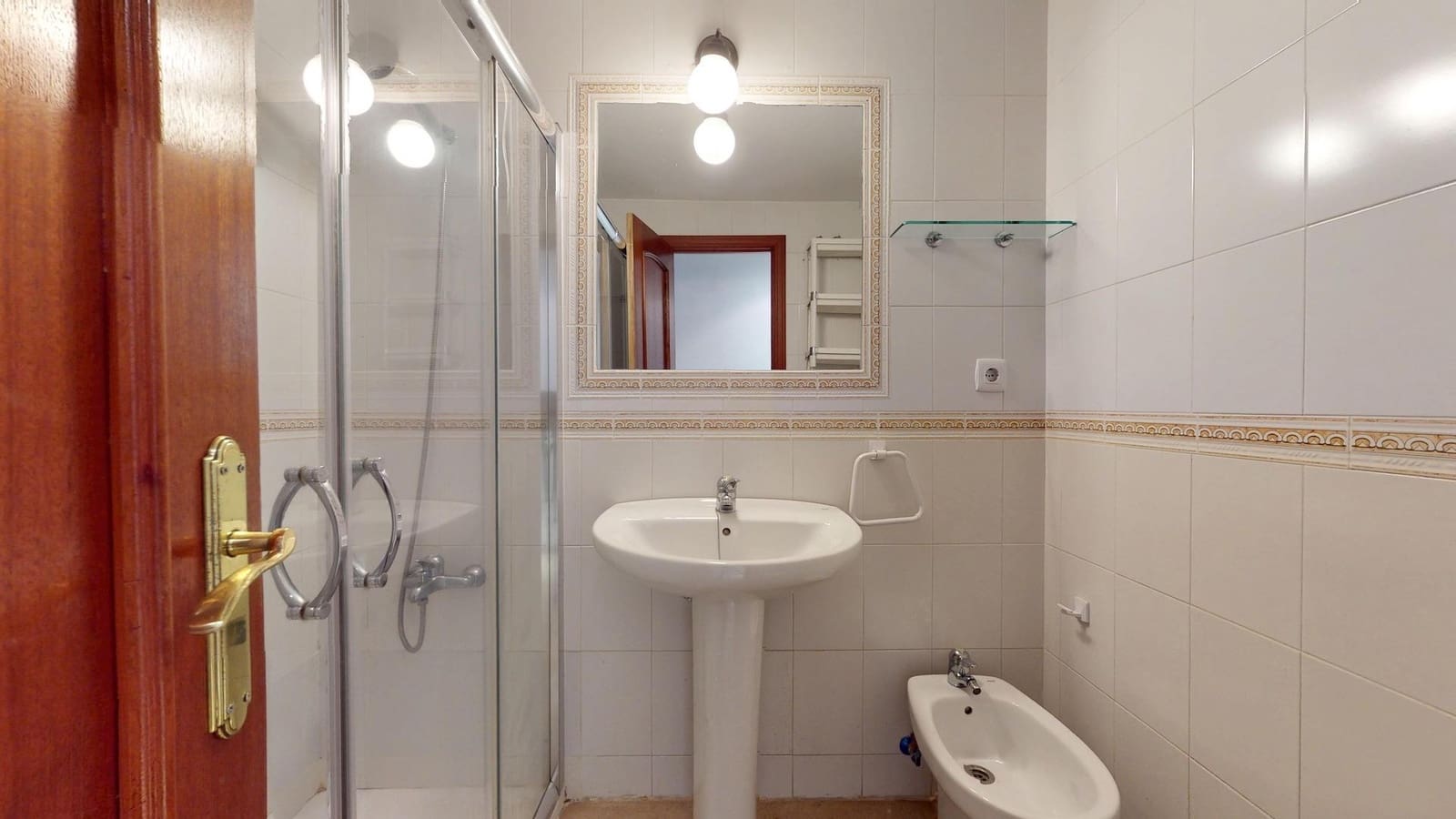 Piso de 3 habitaciones en Córdoba ciudad en venta - 259.000 € (Ref: 9360037)