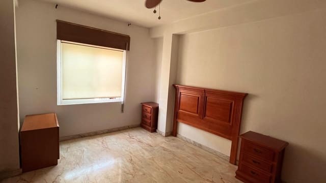 3 soveværelse Lejlighed til salg i Levante, Córdoba by - € 149.000 (Ref: 9360038)
