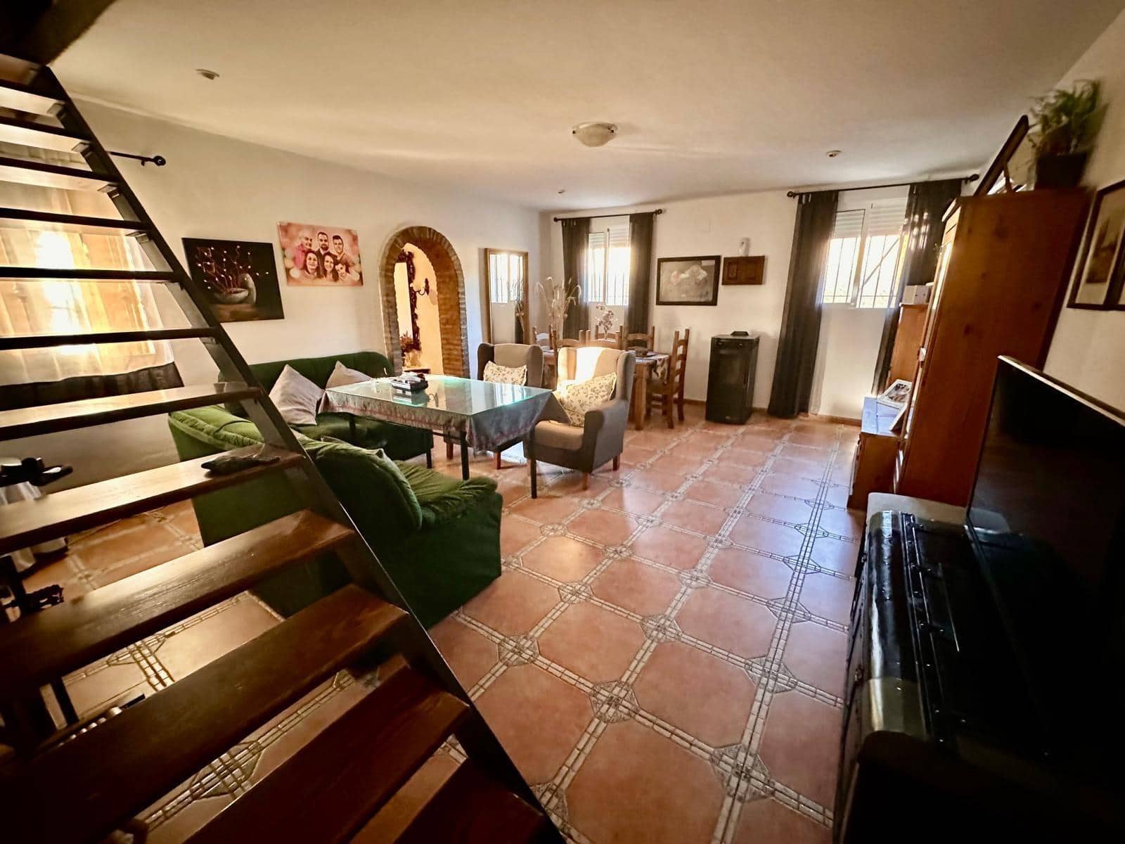 4 soveværelse Villa til salg i Fuente Obejuna med swimmingpool - € 84.000 (Ref: 9360043)