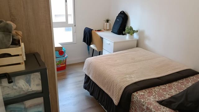 4 camera da letto Appartamento in vendita in Cordova città - 215.000 € (Rif: 9360045)