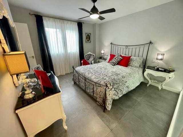4 camera da letto Appartamento in vendita in Centro, Cordova città - 408.000 € (Rif: 9360053)
