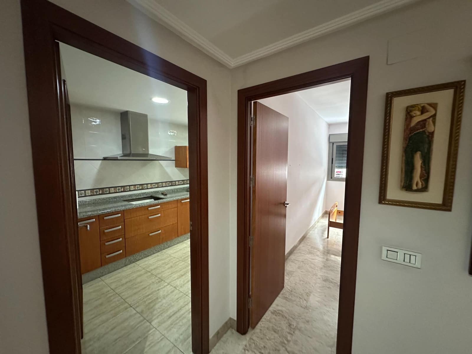 3 makuuhuone Asunto myytävänä paikassa Cordoba kaupunki mukana 
autotalli - 220 000 € (Ref: 9360055)