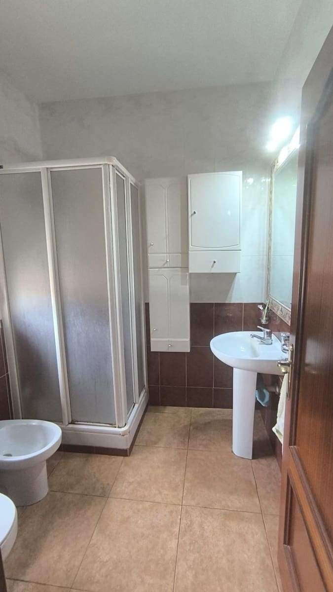 3 chambre Finca/Maison de Campagne à vendre à El Higueron avec piscine - 171 500 € (Ref: 9360056)