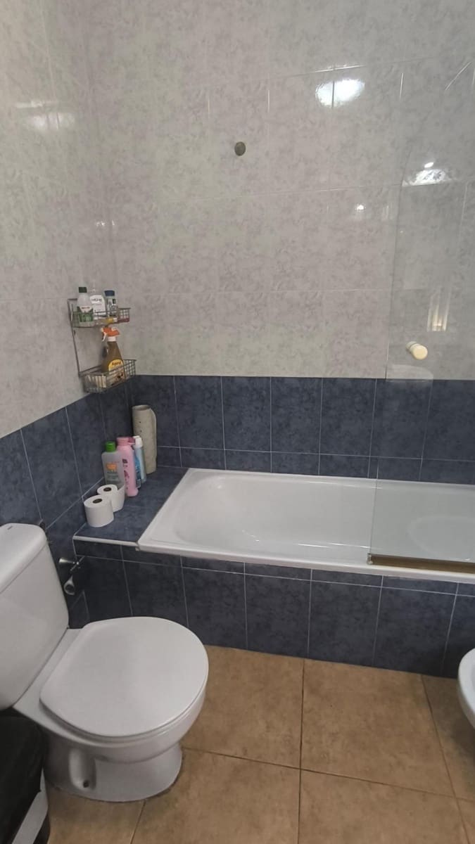 3 chambre Finca/Maison de Campagne à vendre à El Higueron avec piscine - 171 500 € (Ref: 9360056)