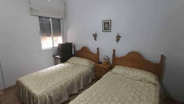3 slaapkamer Finca/Landhuis te koop in El Higueron, Córdoba stad met zwembad - € 171.500 (Ref: 9360056)