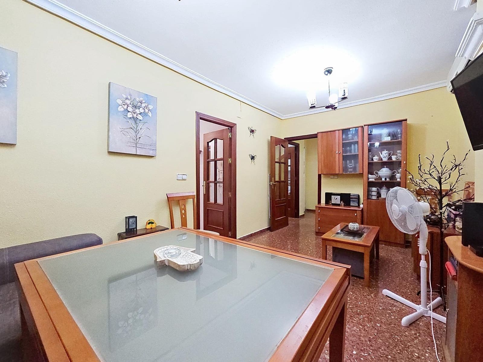 3 soveværelse Lejlighed til salg i Cordoba by - € 95.000 (Ref: 9360059)