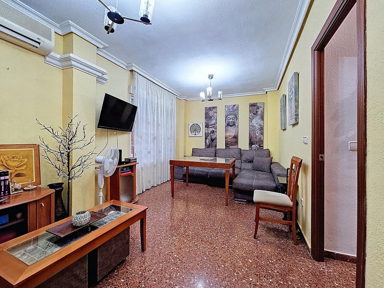 3 soveværelse Lejlighed til salg i Cordoba by - € 95.000 (Ref: 9360059)