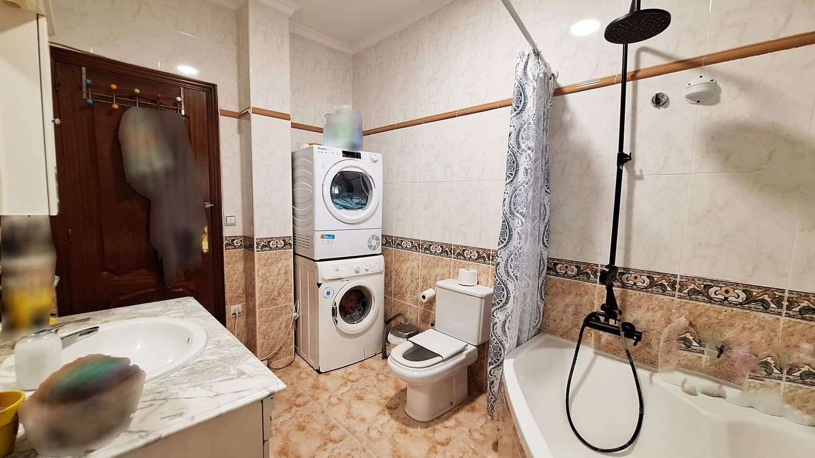 3 soveværelse Villa til salg i Cordoba by med swimmingpool garage - € 249.500 (Ref: 9360060)