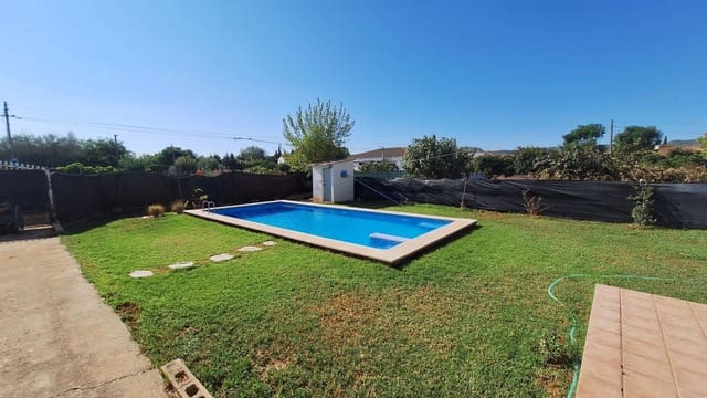 3 soveværelse Villa til salg i Villarrubia, Córdoba by med swimmingpool garage - € 249.500 (Ref: 9360060)