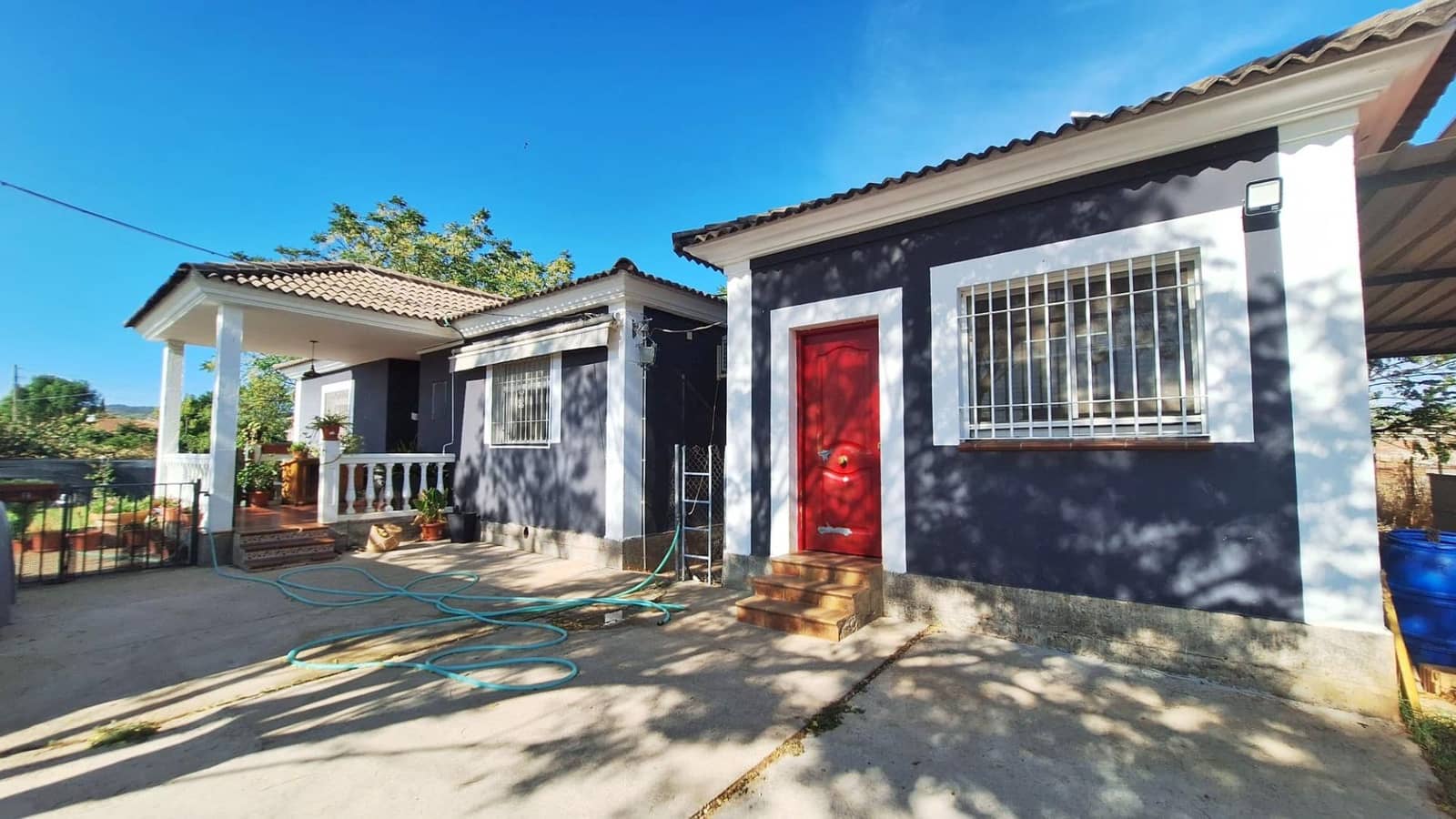 3 soveværelse Villa til salg i Cordoba by med swimmingpool garage - € 249.500 (Ref: 9360060)