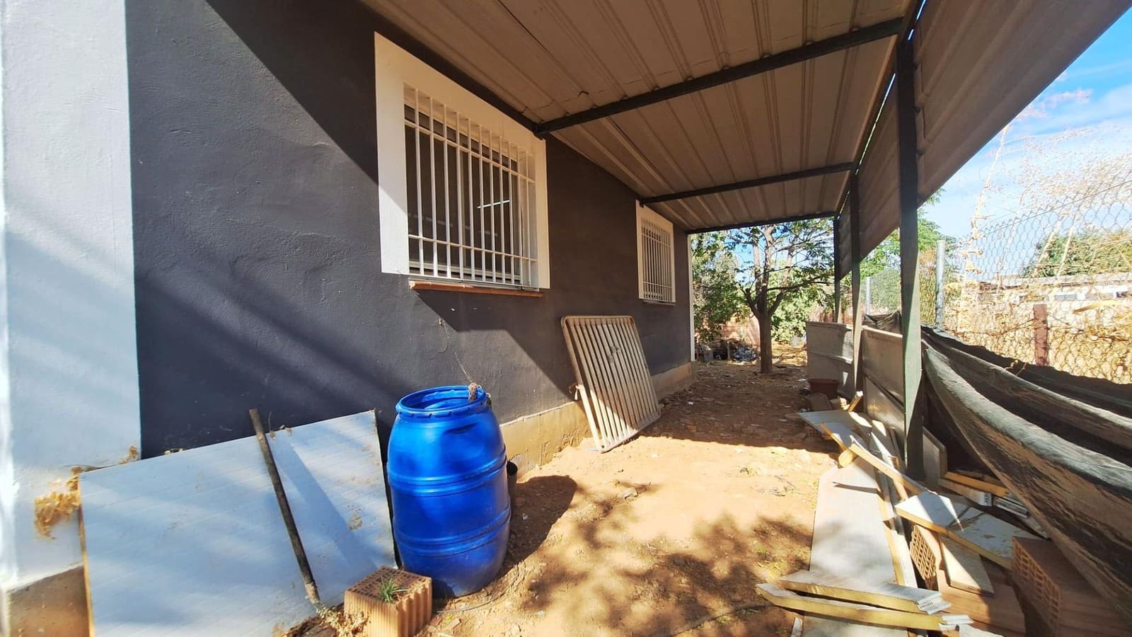 3 soveværelse Villa til salg i Cordoba by med swimmingpool garage - € 249.500 (Ref: 9360060)