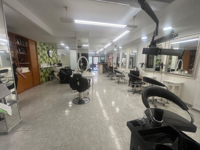 3 bedroom Commercial for sale in Santa Rosa, Córdoba city - € 169,900 (Ref: 9360061)