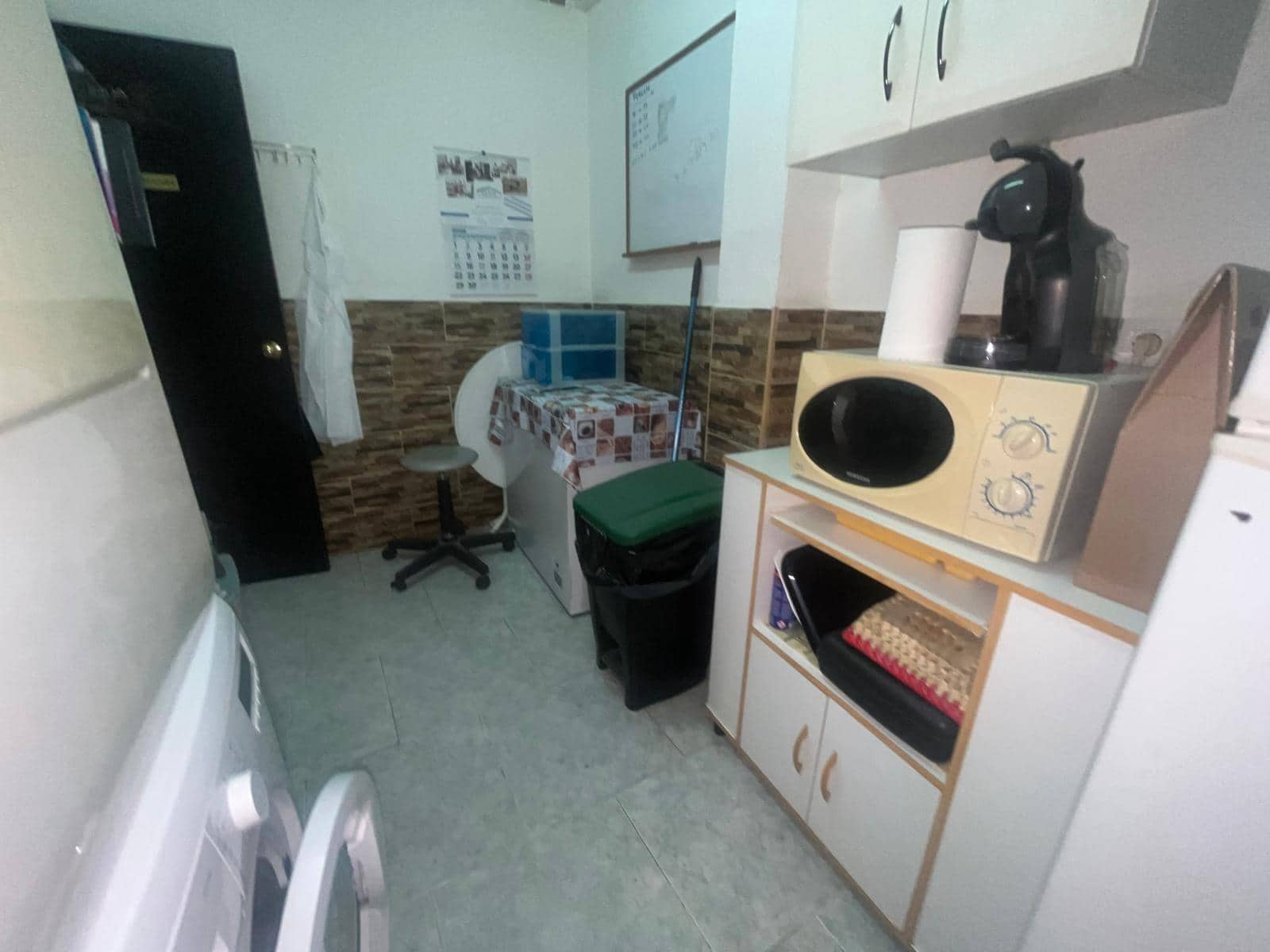 3 camera da letto Commerciale in vendita in Cordova citta - 169.900 € (Rif: 9360061)