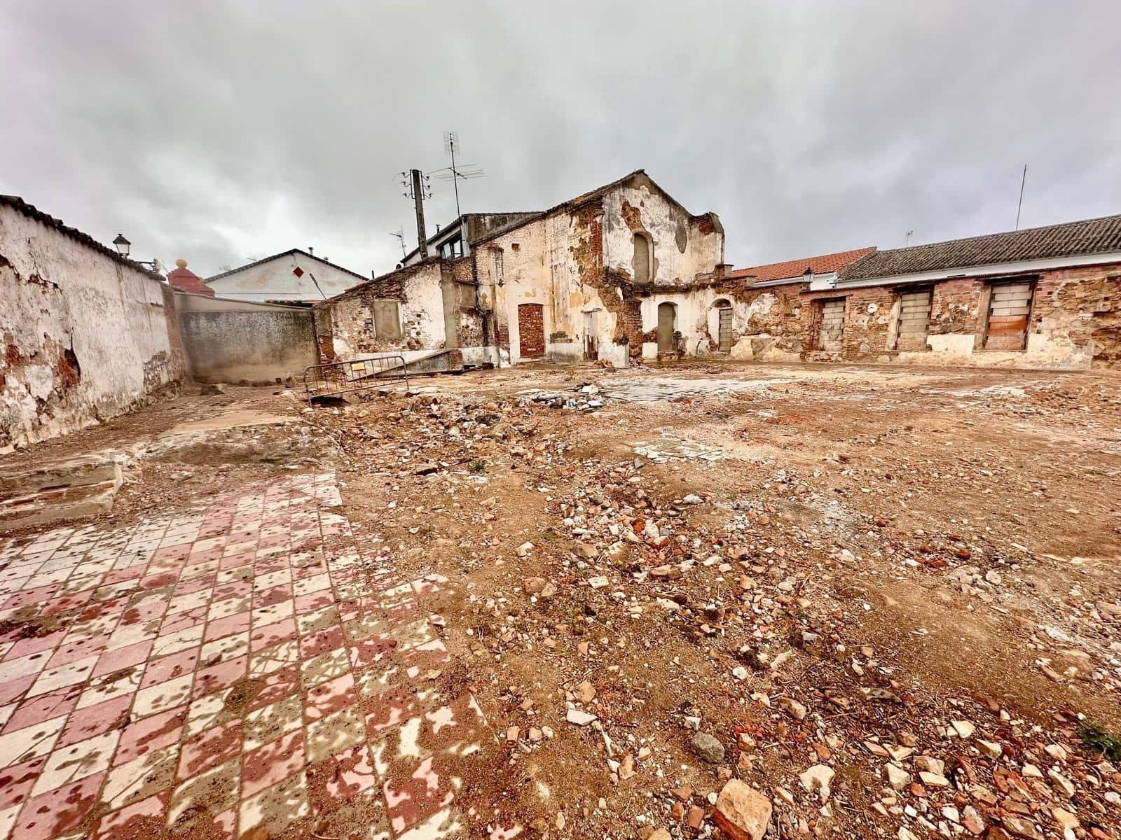 Byggegrund til salg i Fuente Obejuna - € 50.000 (Ref: 9360064)