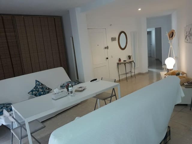 2 sovrum Lägenhet till salu i Centro, Córdoba stad - 165 000 € (Ref: 9360065)